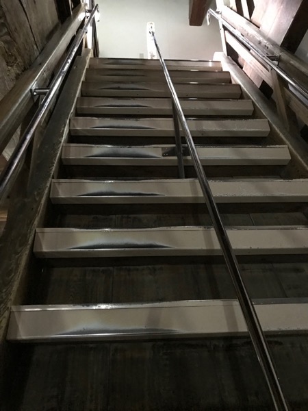 彦根城　階段